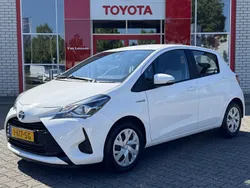 Wit Gebruikt 2018 Toyota Yaris Hybrid Hatchback | € 14.400 (Goede deal)