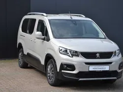 Grijs Gebruikt 2020 Peugeot Rifter Allure MPV | € 23.500 (Iets duurder)
