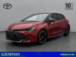 Rood, metallic lak Gebruikt 2021 Toyota Corolla Sport Hatchback | € 25.945 (Eerlijke prijs)
