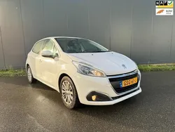 Wit Gebruikt 2019 Peugeot 208 Active Hatchback | € 6.999 (Super prijs)
