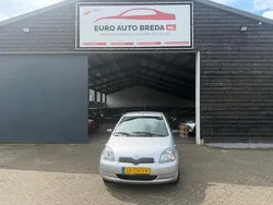 Grijs Gebruikt 2001 Toyota Yaris Luna Hatchback | € 1.995 (Eerlijke prijs)