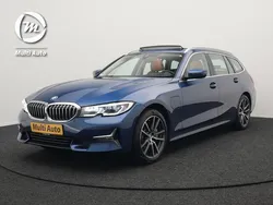 Blauw Gebruikt 2021 BMW 330 Luxury Line Stationwagen | € 32.890 (Goede deal)