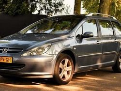 Grijs Gebruikt 2005 Peugeot 307 Premium Stationwagen | € 1.250 (Eerlijke prijs)