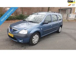 Blauw Gebruikt 2008 Dacia Logan MCV Lauréate MPV | € 2.499 (Eerlijke prijs)