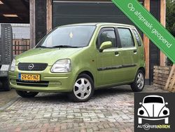 Groen Gebruikt 2001 Opel Agila Comfort Hatchback | € 999 (Eerlijke prijs)