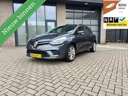 Grijs Gebruikt 2018 Renault Clio GrandTour Stationwagen | € 6.948 (Goede deal)