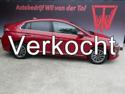 Rood Gebruikt 2019 Hyundai Ioniq Comfort Sedan | € 9.990 (Goede deal)