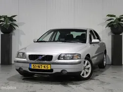 Grijs Gebruikt 2004 Volvo S60 Sedan | € 3.600 (Goede deal)