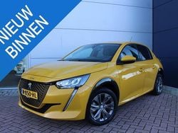 Geel Gebruikt 2021 Peugeot e-208 Allure Hatchback | € 16.450 (Goede deal)