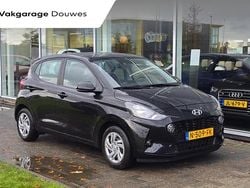 Zwart Gebruikt 2021 Hyundai i10 Comfort Hatchback | € 15.950 (Goede deal)