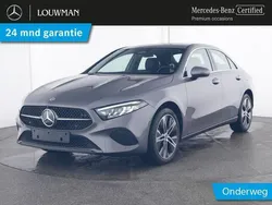 Grijs Gebruikt 2024 Mercedes A250 Progressive Sedan | € 36.750 (Eerlijke prijs)