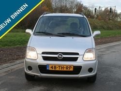 Grijs Gebruikt 2006 Opel Agila Hatchback | € 1.949 (Iets duurder)