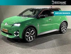 Groen Gebruikt 2024 Renault R5 Komfort Hatchback | € 30.900 (Goede deal)