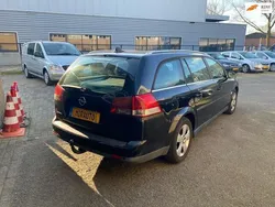 Zwart Gebruikt 2005 Opel Vectra Elegance Stationwagen | € 699 (Eerlijke prijs)