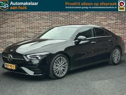 Zwart Gebruikt 2024 Mercedes CLA180 AMG line Sedan | € 38.950 (Eerlijke prijs)