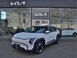Wit Nieuw 2025 Kia EV3 3 SUV | € 33.930 (Goede deal)