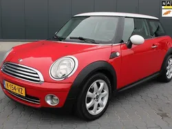 Rood Gebruikt 2008 Mini Cooper Hatchback | € 3.250 (Goede deal)