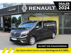Noir midnight (zwart mica) Gebruikt 2024 Renault Trafic Komfort Van | € 35.613