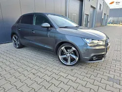 Grijs Gebruikt 2012 Audi A1 Sportback Attraction Hatchback | € 8.750 (Eerlijke prijs)