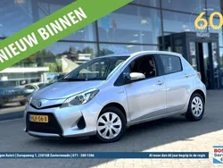 Grijs Gebruikt 2013 Toyota Yaris Hybrid Hatchback | € 10.950 (Eerlijke prijs)