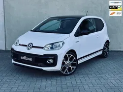 Wit Gebruikt 2019 VW up! Beats Hatchback | € 13.650 (Eerlijke prijs)