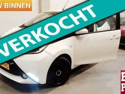 Wit Gebruikt 2016 Toyota Aygo Hatchback | € 6.499 (Super prijs)