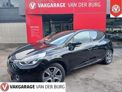 Zwart Gebruikt 2014 Renault Clio IV Night&Day Hatchback | € 8.950 (Iets duurder)