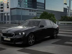 Zwart Nieuw 2025 BMW i5 M Sport Sedan | € 83.604 (Super prijs)