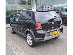 Zwart Gebruikt 2008 VW Polo Cross Hatchback | € 6.940 (Eerlijke prijs)