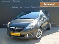 Grijs Gebruikt 2017 Opel Meriva MPV | € 13.950 (Iets duurder)