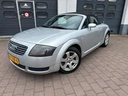 Grijs, metallic lak Gebruikt 2000 Audi TT Cabriolet | € 4.995 (Goede deal)