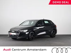 Zwart Gebruikt 2025 Audi A3 Sportback Advanced Hatchback | € 35.849 (Eerlijke prijs)