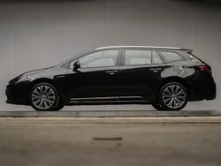 Zwart, metallic lak Gebruikt 2019 Toyota Corolla Style Stationwagen | € 17.745 (Eerlijke prijs)