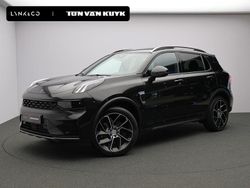 Zwart Gebruikt 2024 Lynk & Co 01 SUV | € 29.950 (Eerlijke prijs)