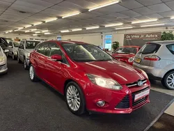 Rood Gebruikt 2012 Ford Focus Titanium Hatchback | € 4.495 (Goede deal)