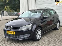 Zwart Gebruikt 2010 VW Polo Comfortline Hatchback | € 3.645 (Goede deal)