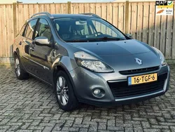 Grijs Gebruikt 2012 Renault Clio GrandTour Night&Day Stationwagen | € 3.495 (Eerlijke prijs)