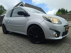 Grijs Gebruikt 2011 Renault Twingo Dynamique Hatchback | € 2.499 (Iets duurder)