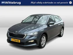 Grijs Gebruikt 2021 Skoda Scala Ambition Hatchback | € 18.250 (Eerlijke prijs)