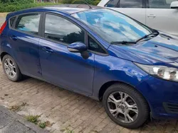 Blauw Gebruikt 2014 Ford Fiesta Titanium Hatchback | € 5.995 (Eerlijke prijs)