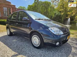 Groen Gebruikt 2003 Renault Scénic Expression MPV | € 1.999 (Eerlijke prijs)