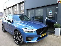 Blauw, metallic lak Gebruikt 2021 Volvo XC60 R-Design SUV | € 46.450 (Eerlijke prijs)