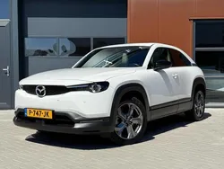 Wit Gebruikt 2020 Mazda MX30 Luxury SUV | € 16.250 (Eerlijke prijs)