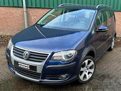Blauw Gebruikt 2009 VW Touran Cross MPV | € 6.250