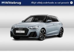 Grijs Gebruikt 2022 Audi A1 Hatchback | € 29.950 (Iets duurder)