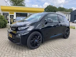 Zwart Gebruikt 2017 BMW i3 Basis Hatchback | € 14.950 (Eerlijke prijs)