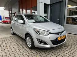 Grijs Gebruikt 2012 Hyundai i20 Hatchback | € 5.795 (Iets duurder)