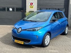 Blauw Gebruikt 2016 Renault Zoe Intens Hatchback | € 4.995 (Goede deal)