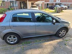 Zilver Gebruikt 2009 Fiat Punto Active Hatchback | € 1.800 (Eerlijke prijs)