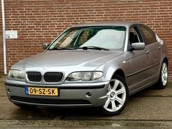 Grijs Gebruikt 2004 BMW 320 Sedan | € 3.450 (Super prijs)